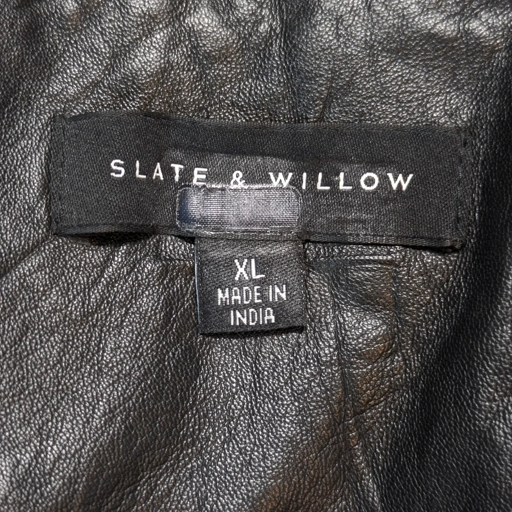 Slate and‎ Willow Women's Black Leather Jacket Textured Moto Chic Sz L